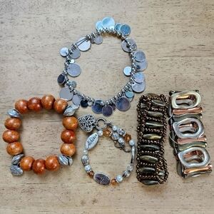 Bracelets (set of 5)